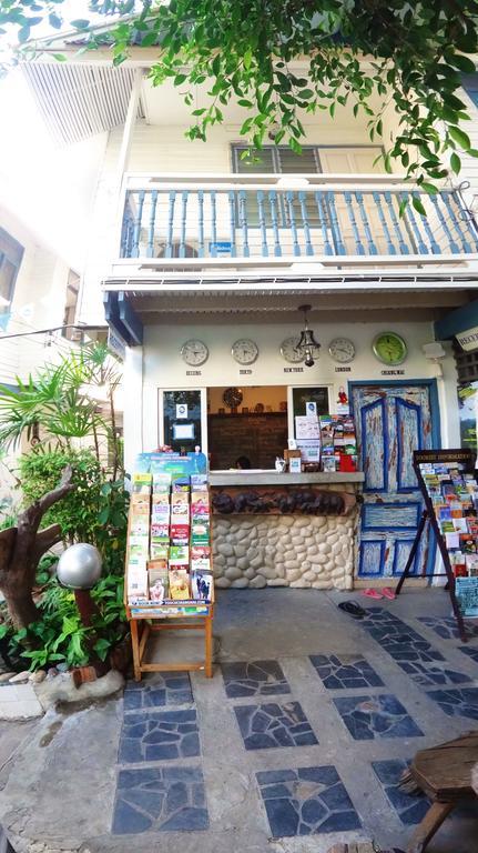 Stay With Me Guest House Chiang Mai Exterior foto
