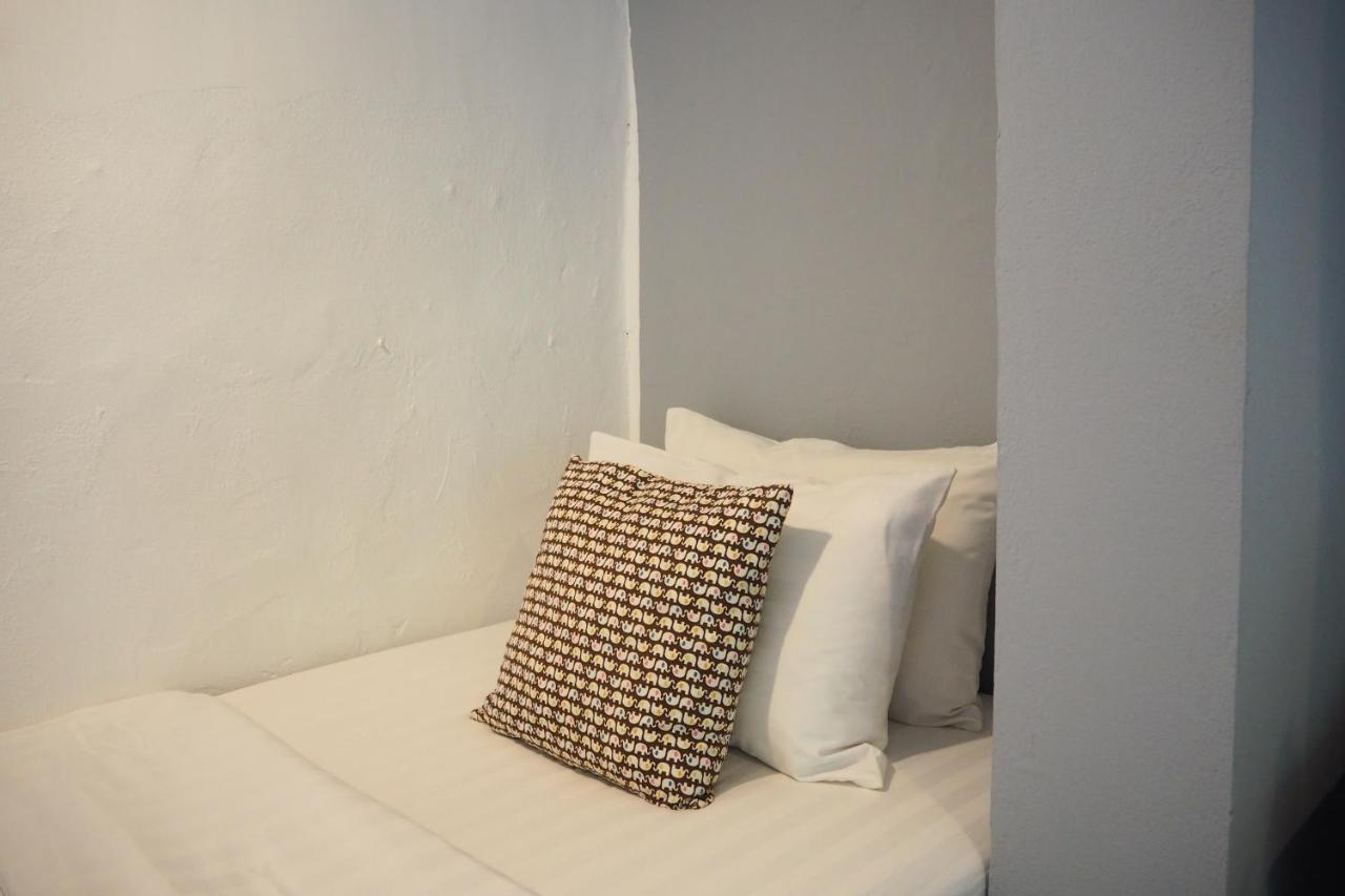 Stay With Me Guest House Chiang Mai Exterior foto