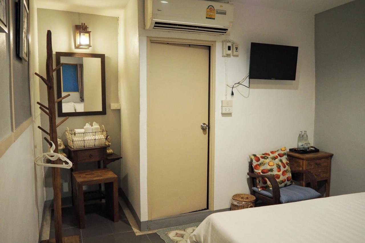 Stay With Me Guest House Chiang Mai Exterior foto